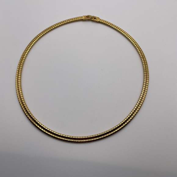 Vintage Gold Tone Women’s Necklace | Choker | Snake Chain - Picture 2 of 8